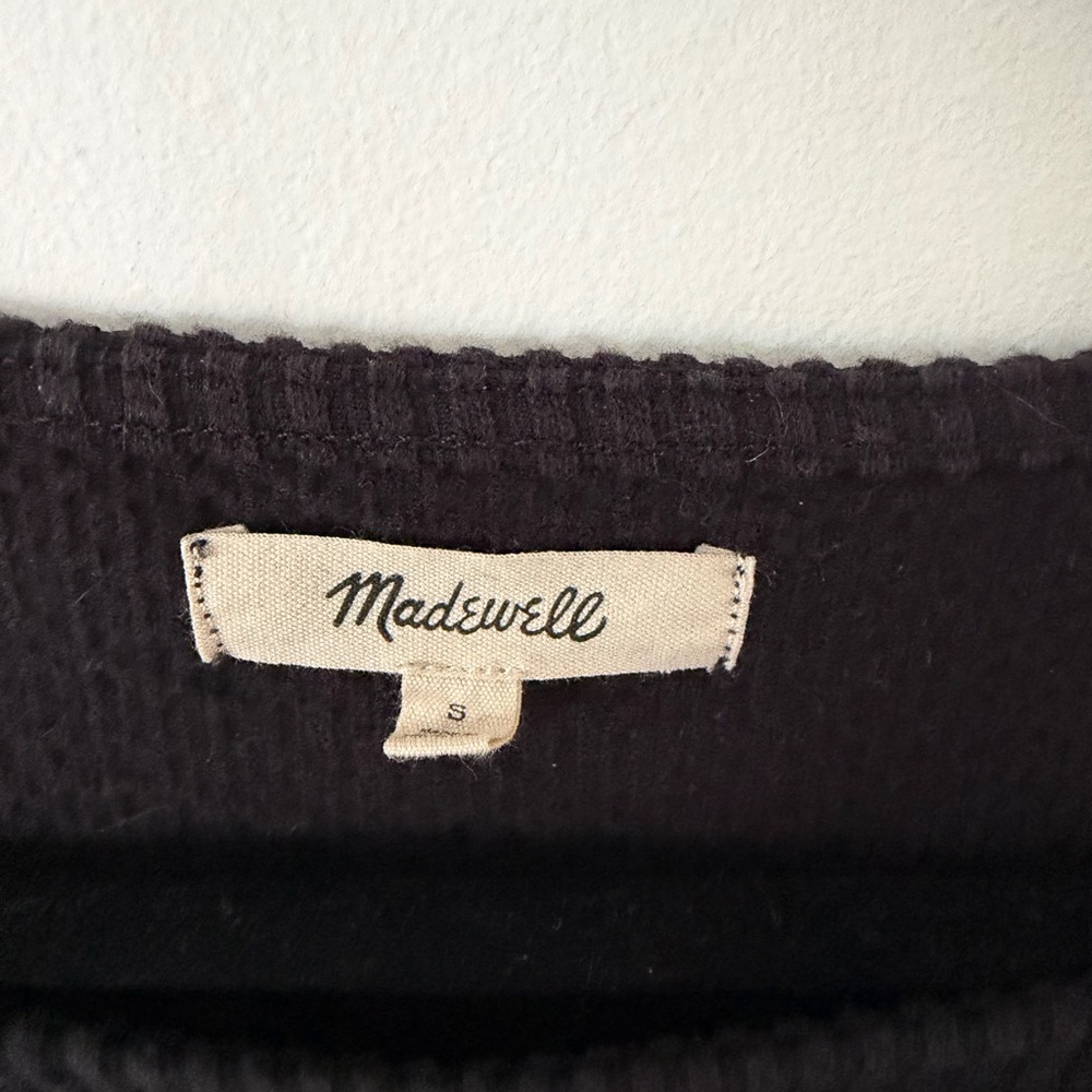 Madewell Black Button-Shoulder Tee - Picture 4 of 4